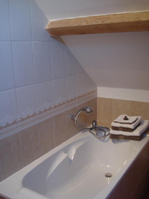 Ménil-Hermei L'Ancien Pressoir Bed & Breakfast 部屋 写真