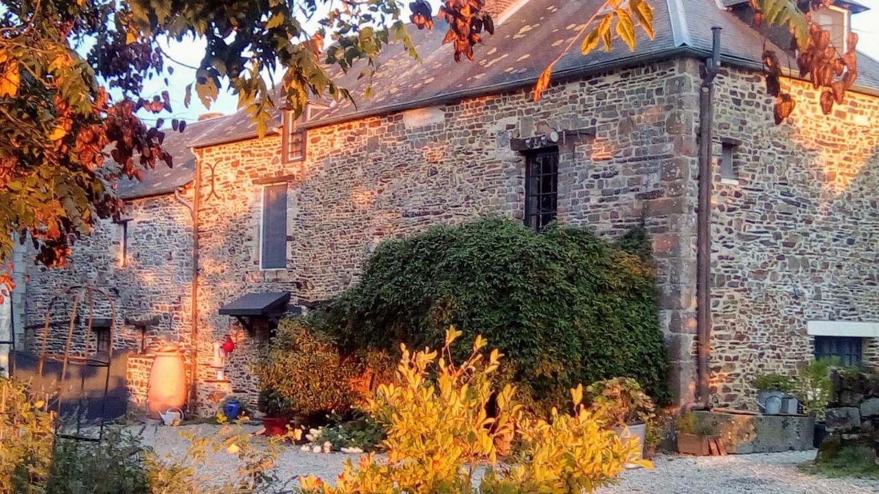 Ménil-Hermei L'Ancien Pressoir Bed & Breakfast エクステリア 写真